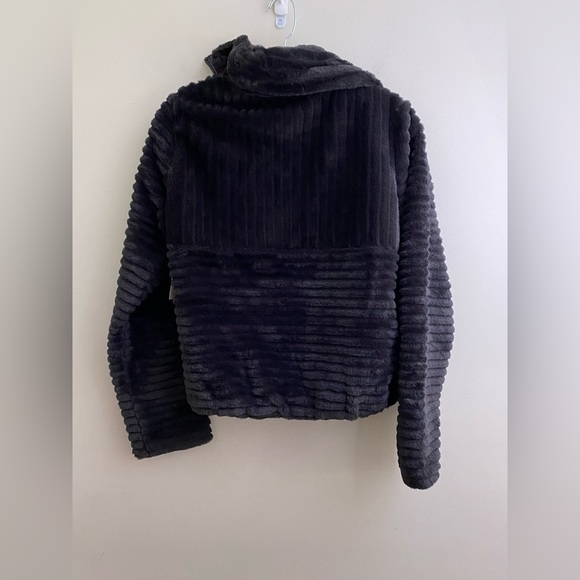 NEW Anthropologie Natasha Faux Fur Jacket - Picture 10 of 15